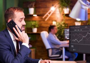 Responder lento cuesta caro: cómo las empresas B2B que reaccionan rápido venden hasta 7 veces más